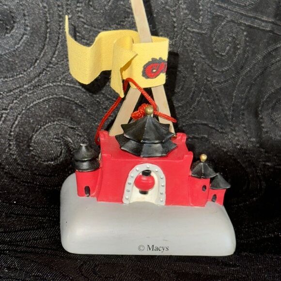 set of MACYS NYC Little  Italy  & Chinatown ornaments - Picture 3 of 7